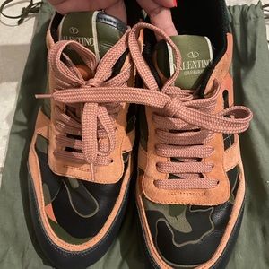 STUNNING VALENTINO SNEAKERS! Comes with dust bag.